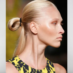 5. Loop-Side Ponytail​