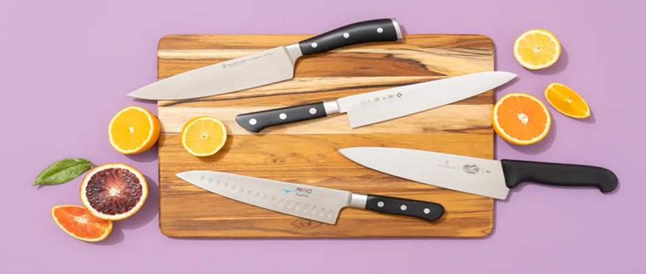 THE KITCHEN KNIVES YOU NEED TO COOK LIKE A CHEF AT HOME Featured Image